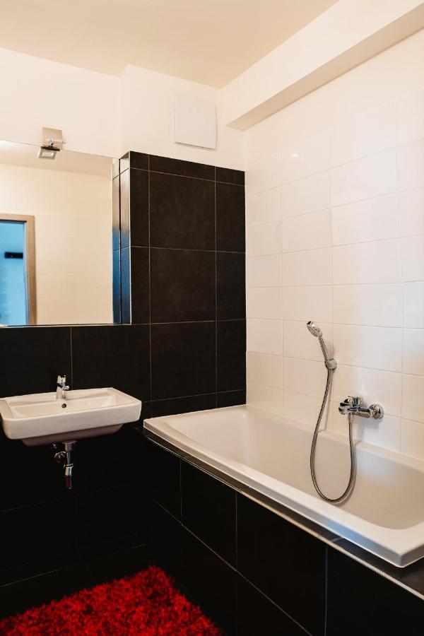 Appartement Ah Radnica Free Parking à Košice Extérieur photo